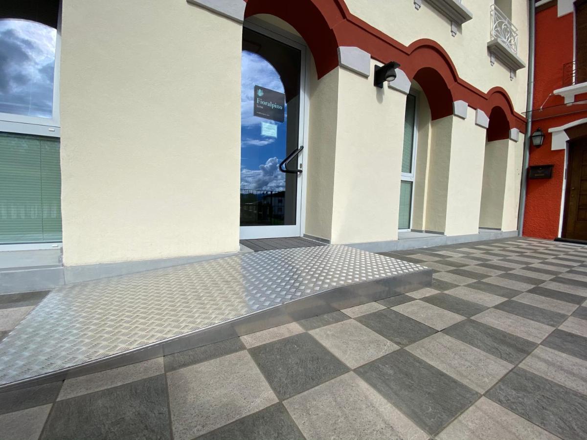 Fioralpino Suites Sospirolo Екстериор снимка